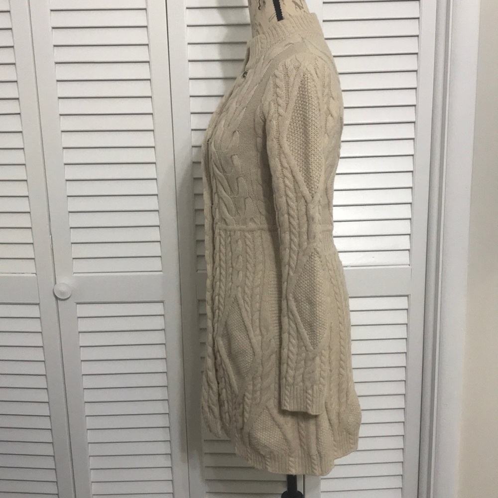 Anthropologie Guinevere Lambwool Sweater - Picture 2 of 8